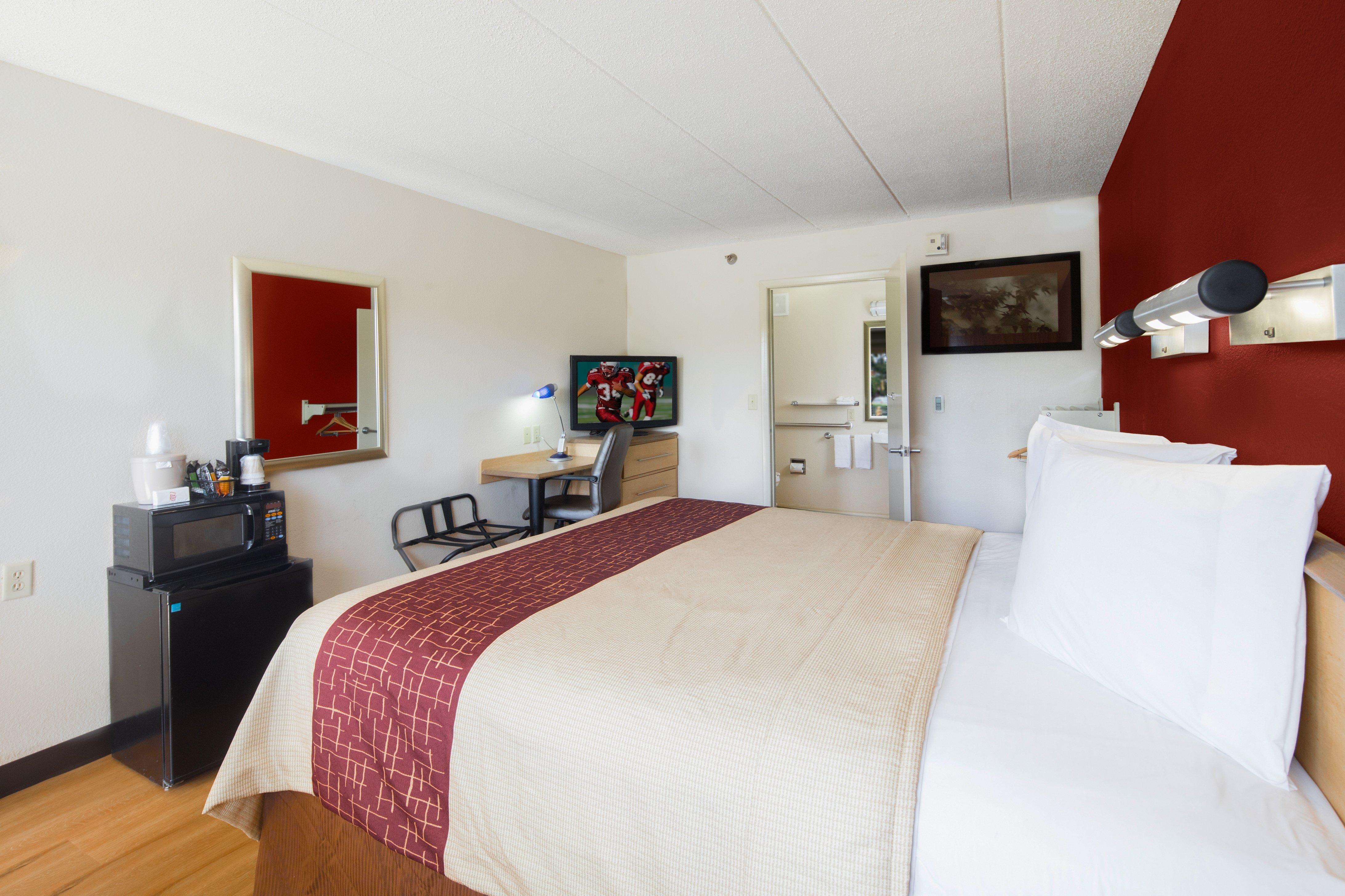 Red Roof Inn Cincinnati Northeast - Blue Ash Εξωτερικό φωτογραφία