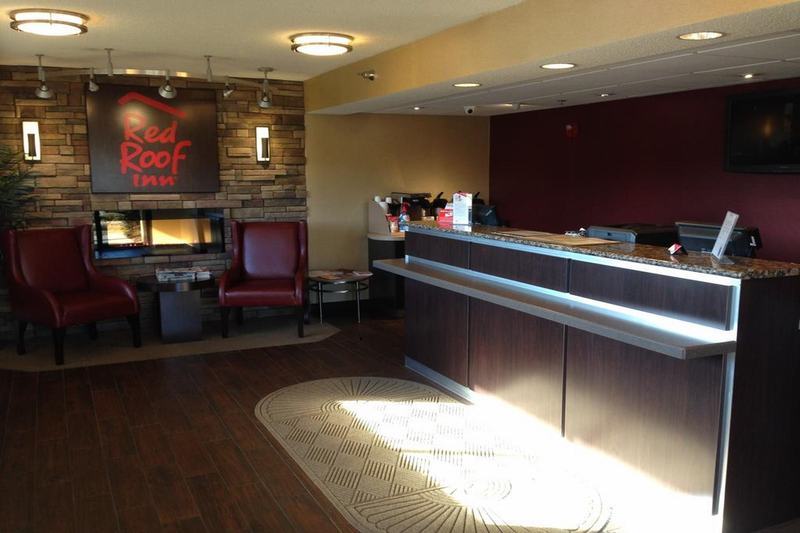 Red Roof Inn Cincinnati Northeast - Blue Ash Εξωτερικό φωτογραφία
