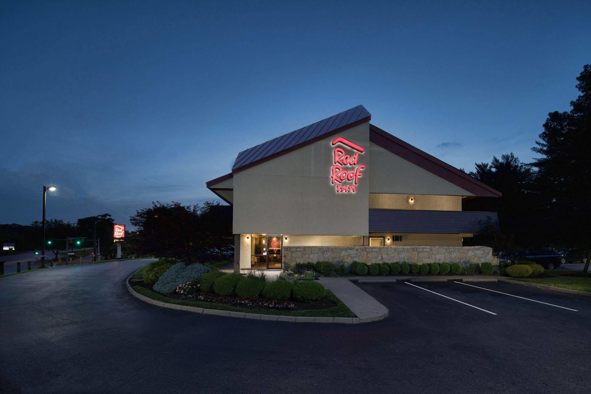 Red Roof Inn Cincinnati Northeast - Blue Ash Εξωτερικό φωτογραφία