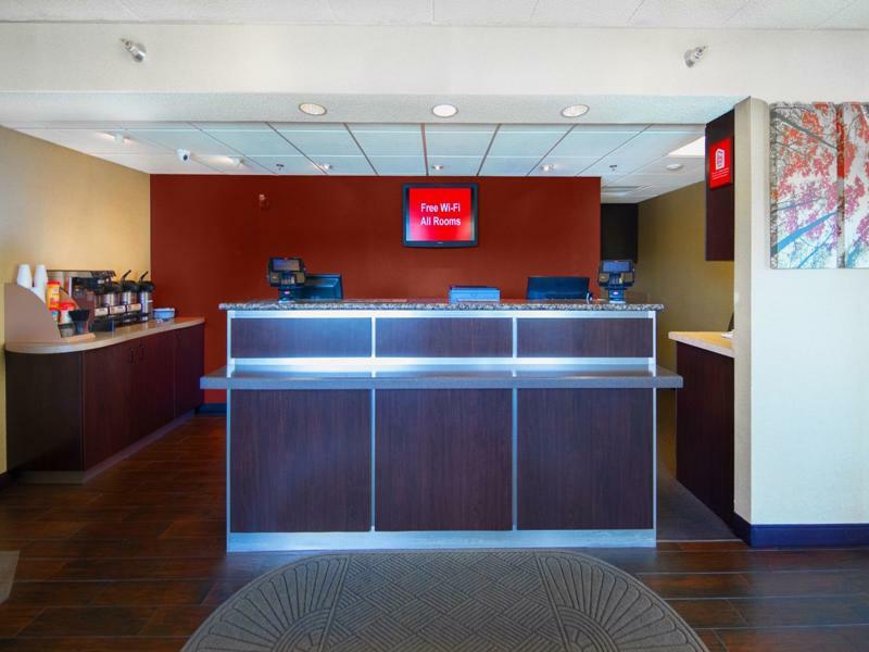 Red Roof Inn Cincinnati Northeast - Blue Ash Εξωτερικό φωτογραφία
